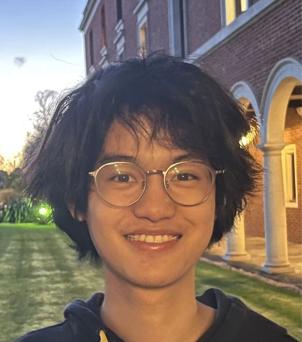 Portrait of Shuohan Tao
